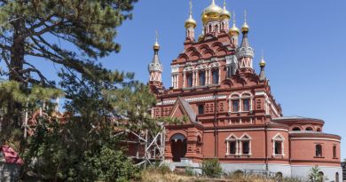 Экскурсии в Топловский женский монастырь из Судака 2024