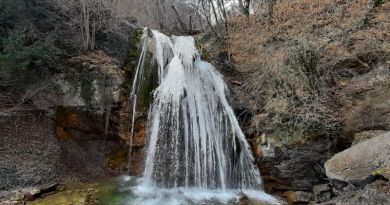 Экскурсии на Водопад Джур-Джур из Судака 2023